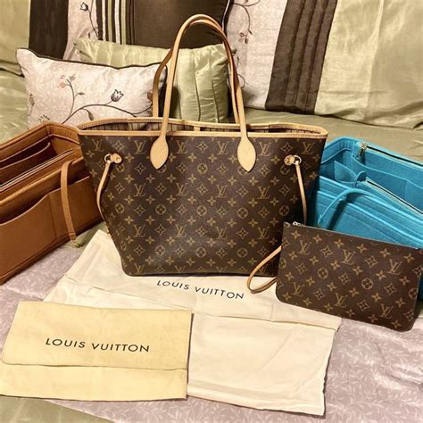 louis vuitton neverfull near me